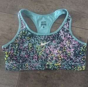 Nike pro sports bra